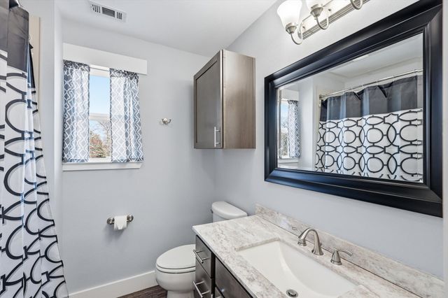 10325 E Fm 922, Tioga, TX 76271