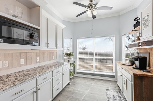 10325 E Fm 922, Tioga, TX 76271