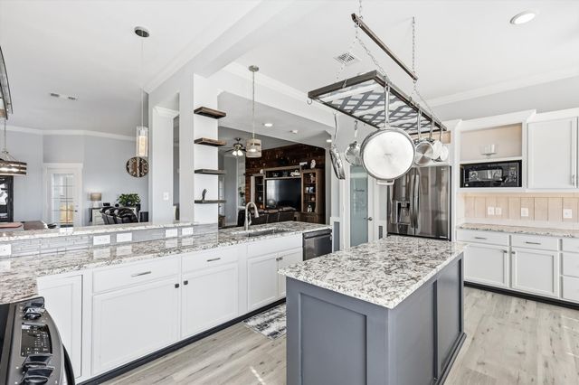 10325 E Fm 922, Tioga, TX 76271