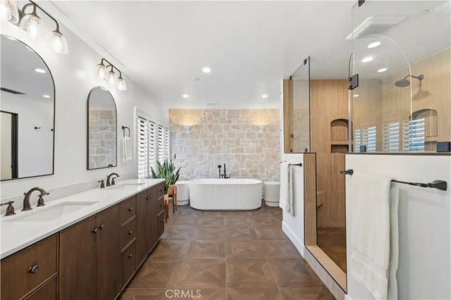 3728 Park Colony Court, Agoura Hills, CA 91301