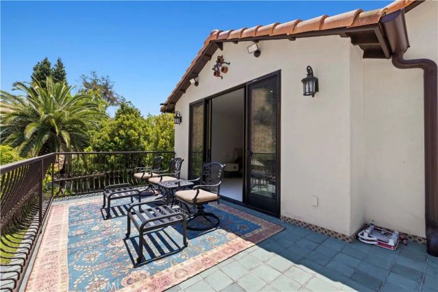 3728 Park Colony Court, Agoura Hills, CA 91301