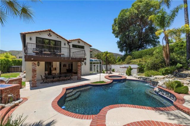 3728 Park Colony Court, Agoura Hills, CA 91301