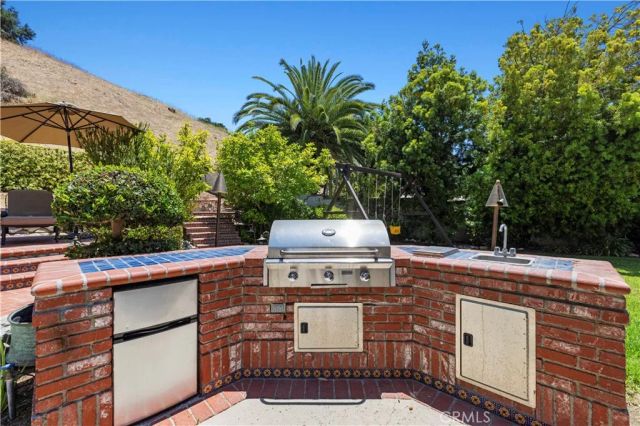 3728 Park Colony Court, Agoura Hills, CA 91301
