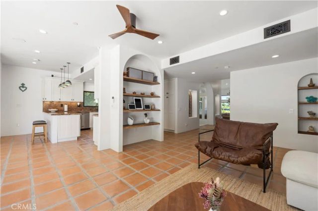 3728 Park Colony Court, Agoura Hills, CA 91301