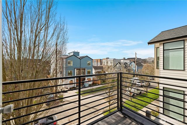 1138 A NW 57th Street, Seattle, WA 98107