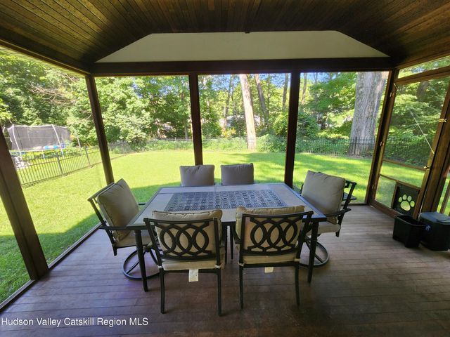5 John Street, Rosendale, NY 12472