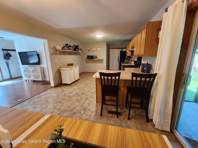 5 John Street, Rosendale, NY 12472