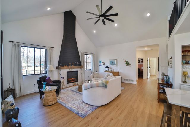 13792 Oakwood Drive, Baxter, MN 56425