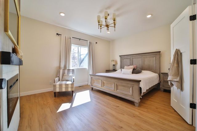 13792 Oakwood Drive, Baxter, MN 56425