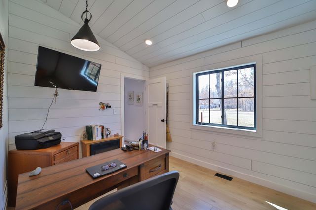 13792 Oakwood Drive, Baxter, MN 56425