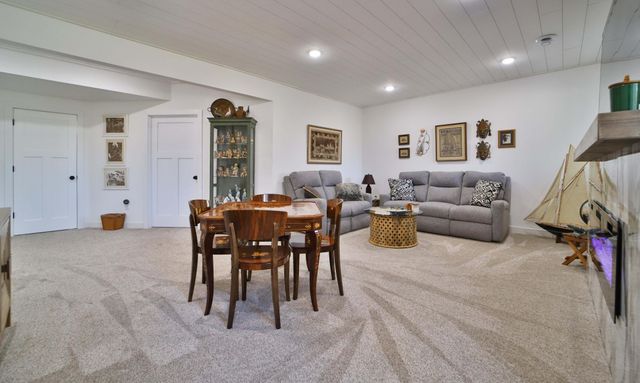 13792 Oakwood Drive, Baxter, MN 56425