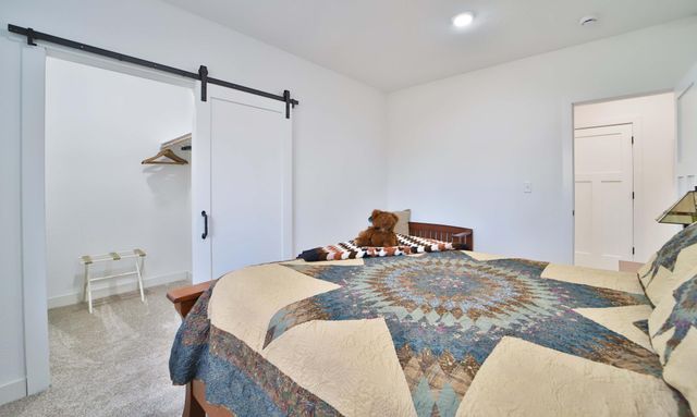 13792 Oakwood Drive, Baxter, MN 56425