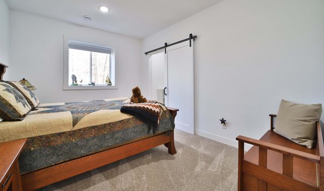 13792 Oakwood Drive, Baxter, MN 56425