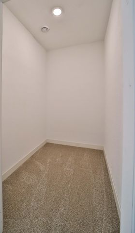 13792 Oakwood Drive, Baxter, MN 56425