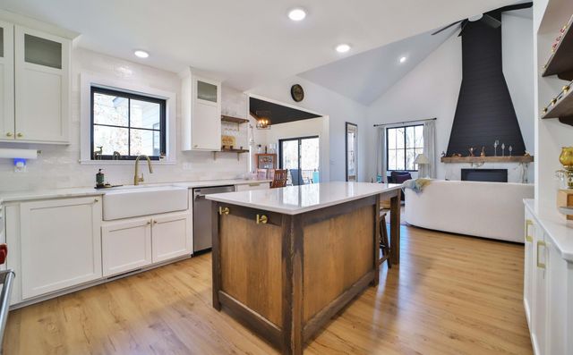 13792 Oakwood Drive, Baxter, MN 56425