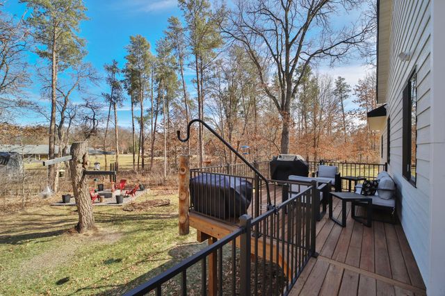 13792 Oakwood Drive, Baxter, MN 56425