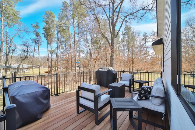 13792 Oakwood Drive, Baxter, MN 56425