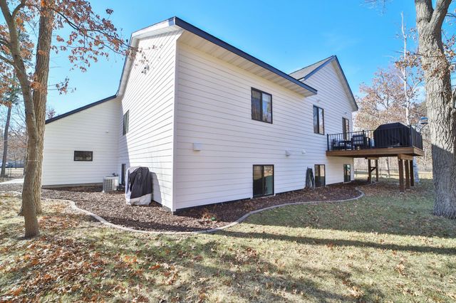 13792 Oakwood Drive, Baxter, MN 56425