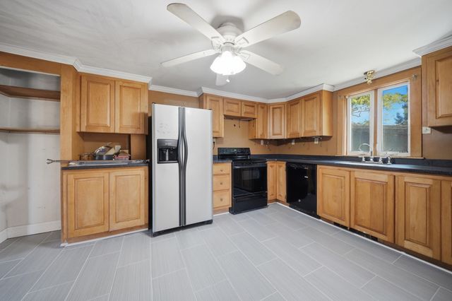 61 High Street, Greenville, NH 03048