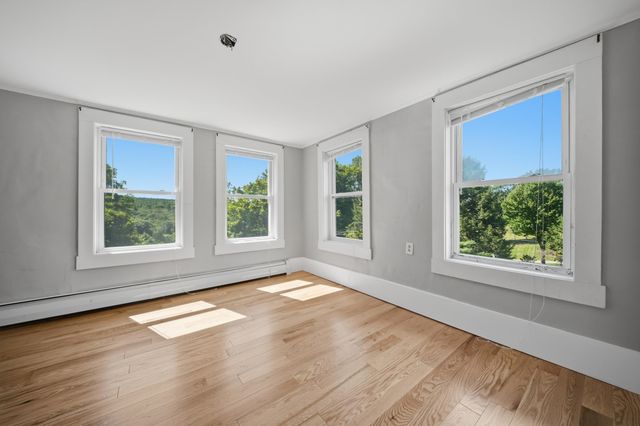 61 High Street, Greenville, NH 03048