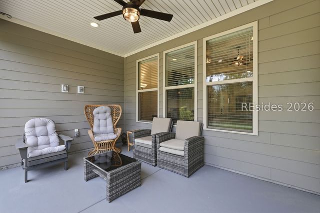 706 Turnberry Woods Dr, Bluffton, SC 29909