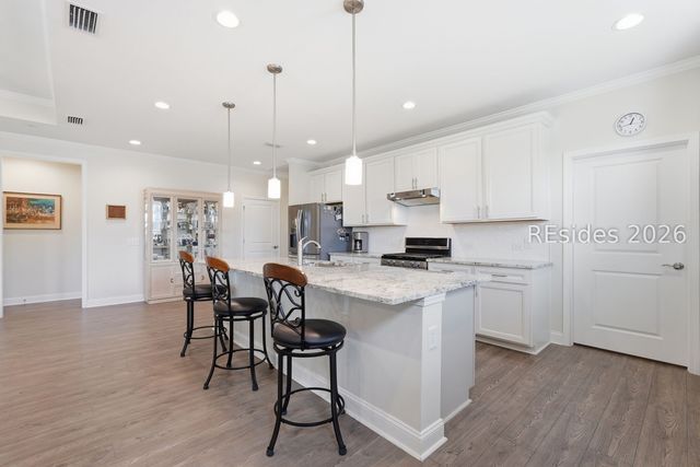 706 Turnberry Woods Dr, Bluffton, SC 29909