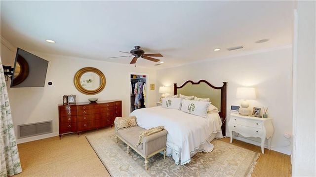 137 Batre Lane, Mobile, AL 36608