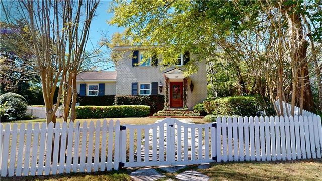 137 Batre Lane, Mobile, AL 36608