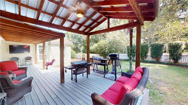 137 Batre Lane, Mobile, AL 36608