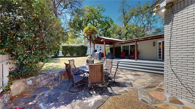 137 Batre Lane, Mobile, AL 36608
