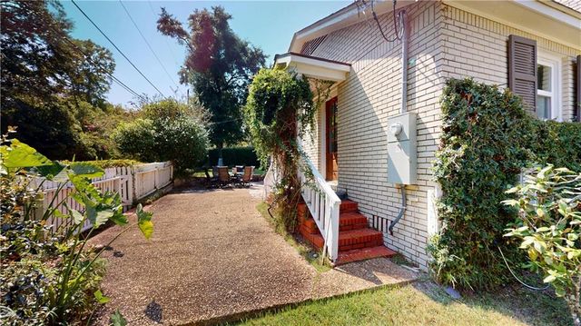 137 Batre Lane, Mobile, AL 36608