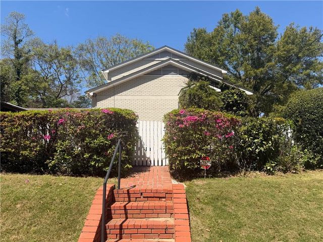 137 Batre Lane, Mobile, AL 36608