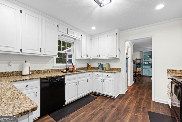 129 Lismore Drive, Lagrange, GA 30240