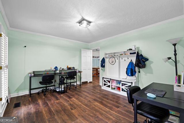 129 Lismore Drive, Lagrange, GA 30240