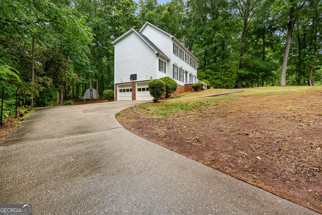 129 Lismore Drive, Lagrange, GA 30240