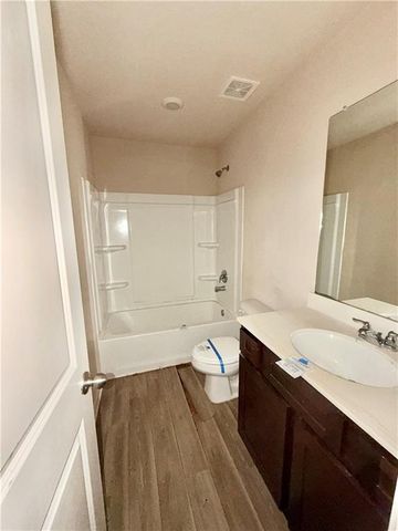 560 Moline Way, Locust Grove, GA 30248