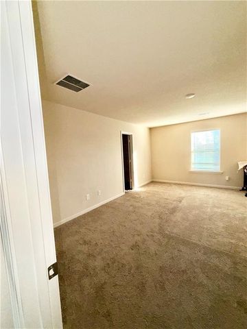 560 Moline Way, Locust Grove, GA 30248