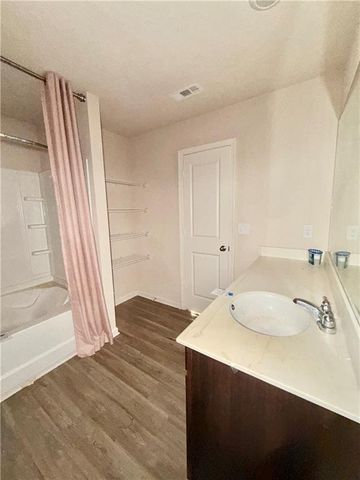 560 Moline Way, Locust Grove, GA 30248