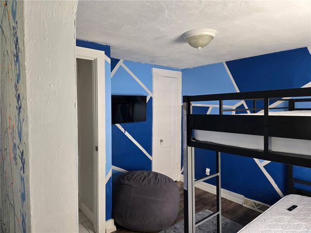 514 Penn High Park Road, Jeannette, PA 15644