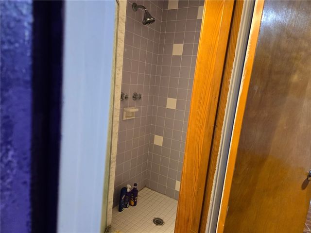 514 Penn High Park Road, Jeannette, PA 15644