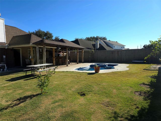 7013 Kelliwood Drive, Port Arthur, TX 77642