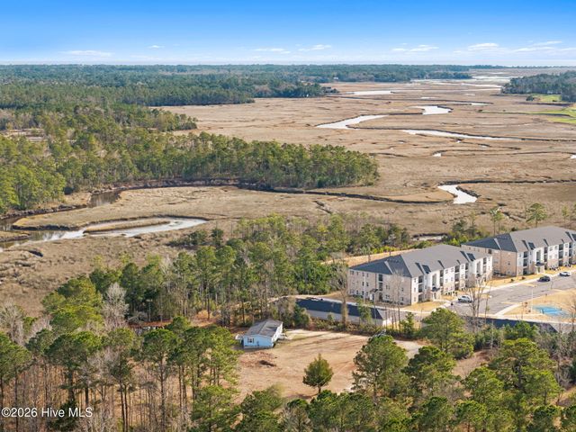 250 Edgewater Drive SW, Shallotte, NC 28470