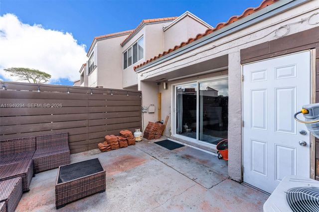 12909 SW 64th Ln, Miami, FL 33183