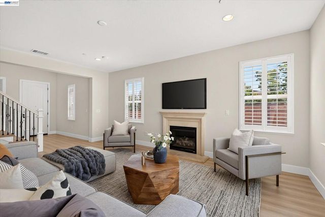 4278 Jordan Ranch Dr, Dublin, CA 94568