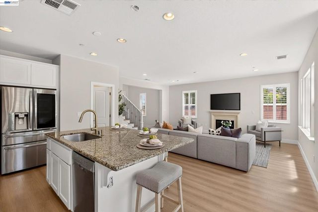 4278 Jordan Ranch Dr, Dublin, CA 94568