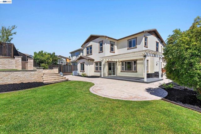 4278 Jordan Ranch Dr, Dublin, CA 94568
