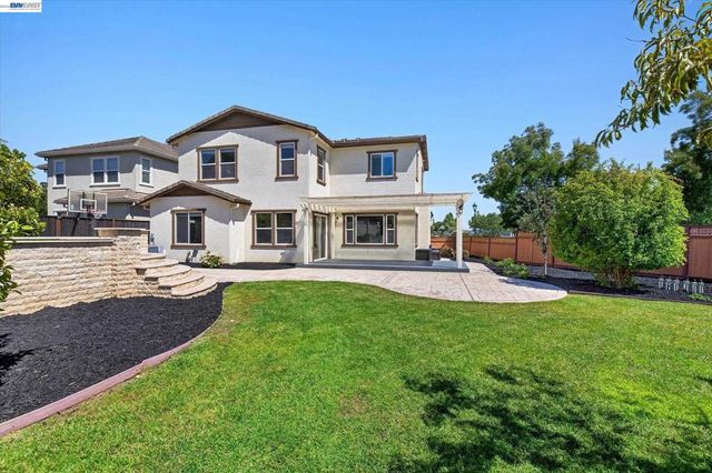 4278 Jordan Ranch Dr, Dublin, CA 94568