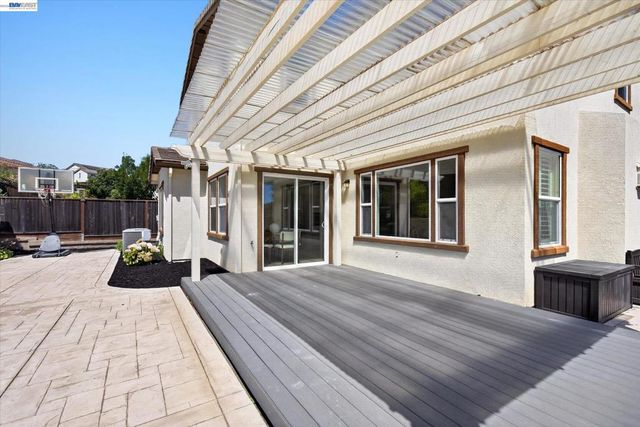 4278 Jordan Ranch Dr, Dublin, CA 94568