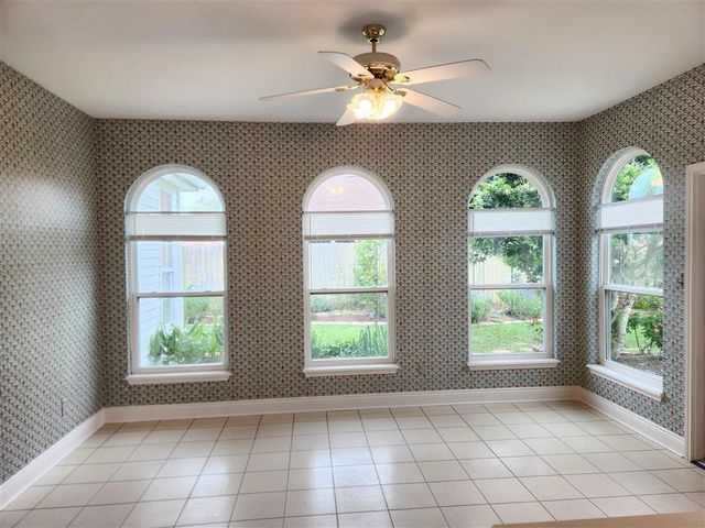 4215 W Jevon Lane, Lake Charles, LA 70605