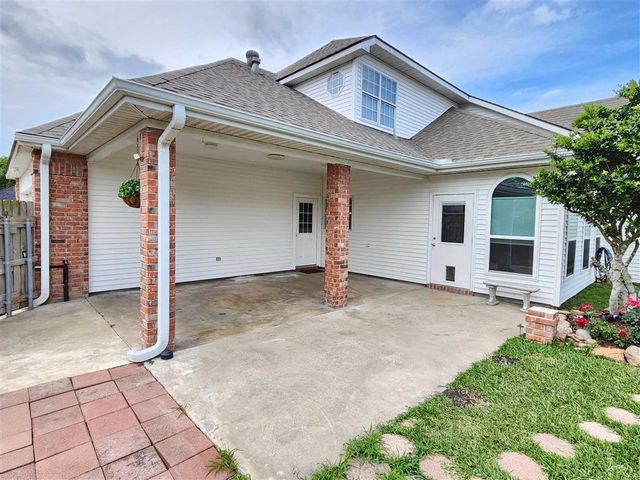 4215 W Jevon Lane, Lake Charles, LA 70605